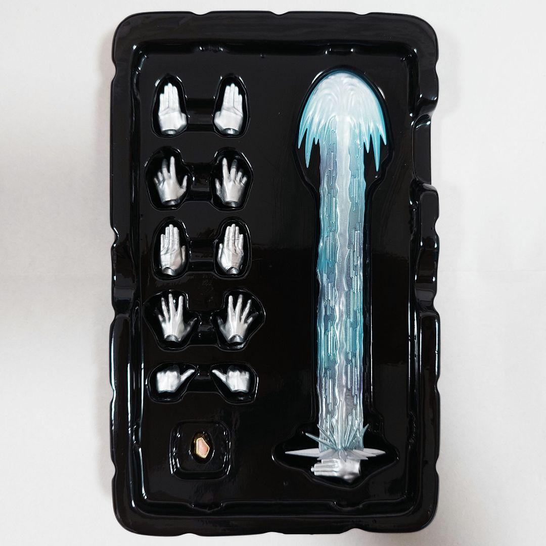 S.H.Figuarts（真骨彫製法）ウルトラマンダイナ フラッシュタイプ