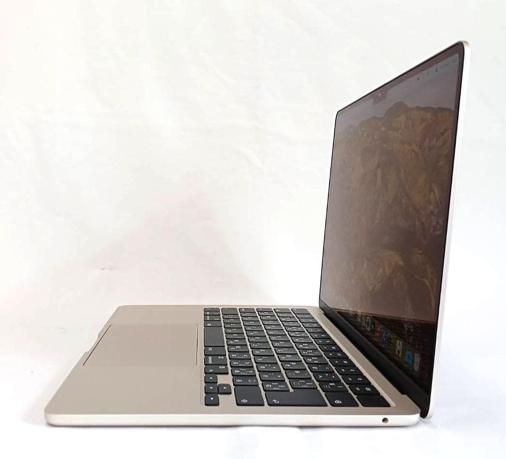 超美品 アップル MacBook Air (M2, 2022) Apple M2