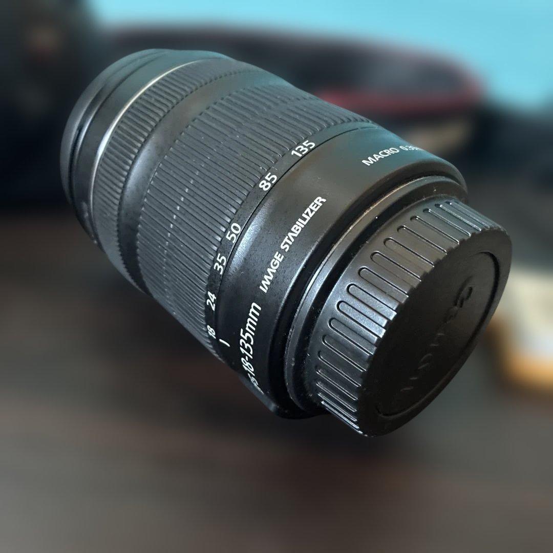 Canon EOS Kiss X7i 18-135 IS レンズキット 元箱付