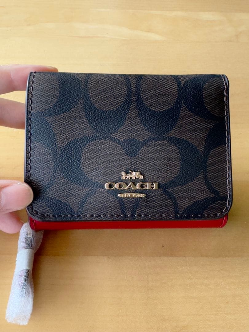 【新品！】COACH / コーチ 財布 ブラウン×レッド： 7331 IMRVQ