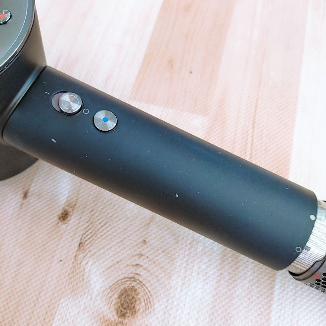 動作保証○ダイソン ドライヤー HD08 Dyson