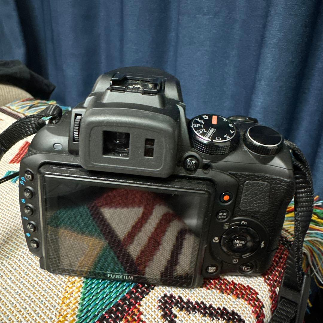 FUJIFILM デジタルカメラ finepix hs30exr