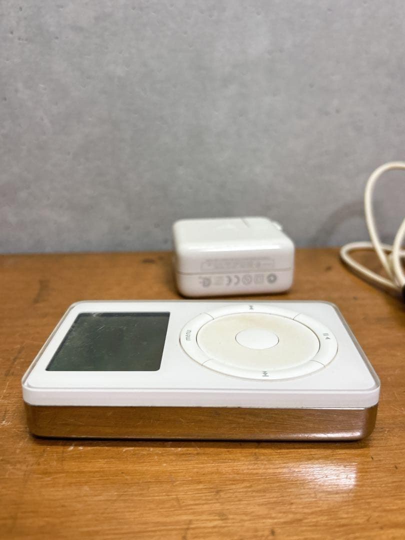 Apple 初代 iPod 2002年製 希少品