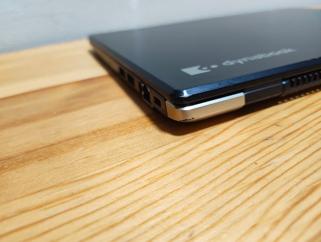 動作確認済み 訳あり第8世代i5 8gb Dynabook G83/DN