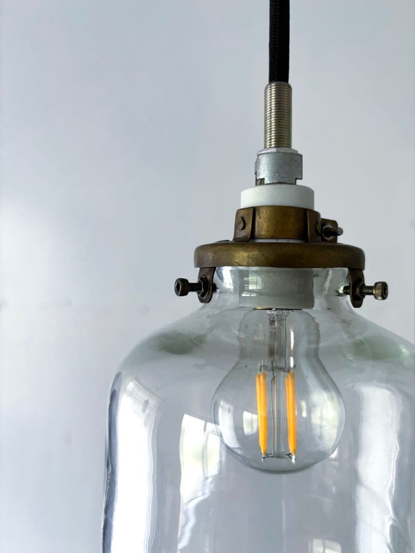 左藤玲朗（左藤吹きガラス工房）ガラスランプシェード