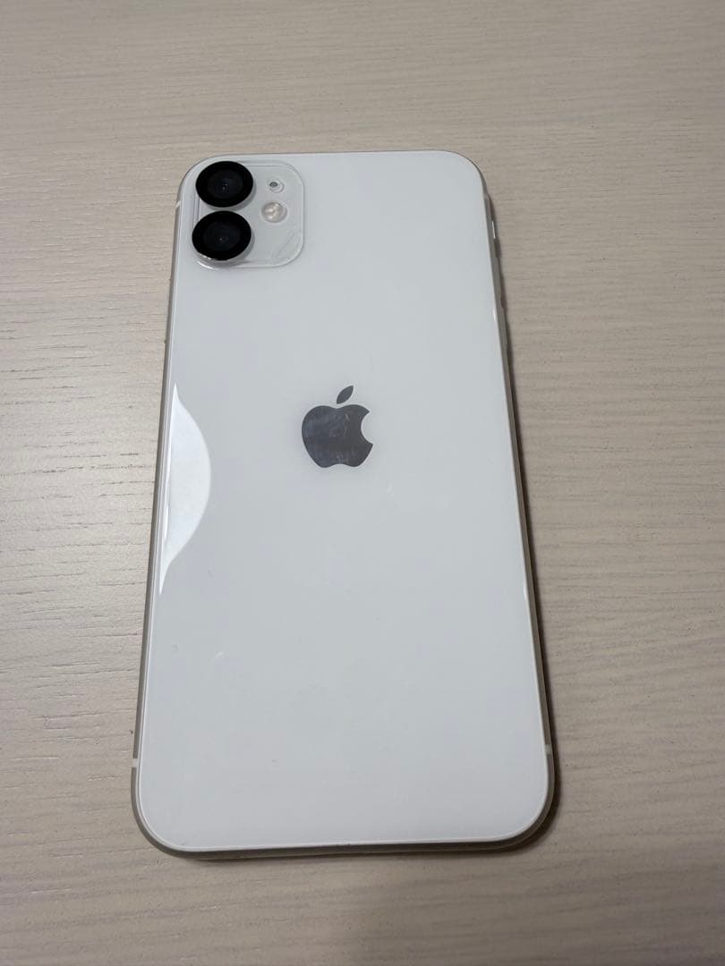 iPhone11 128gb ホワイト　SIMフリー