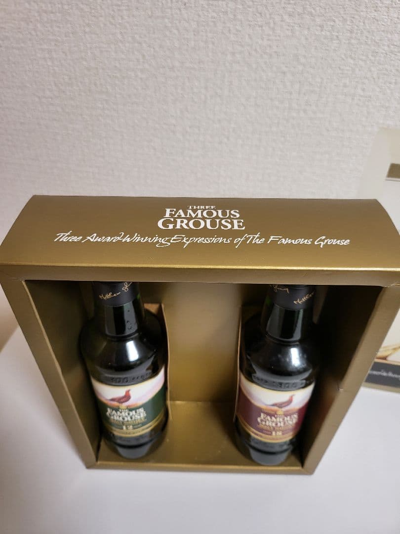 【箱付き 】ザ　フェイマスグラウス１８年＋１２年セット