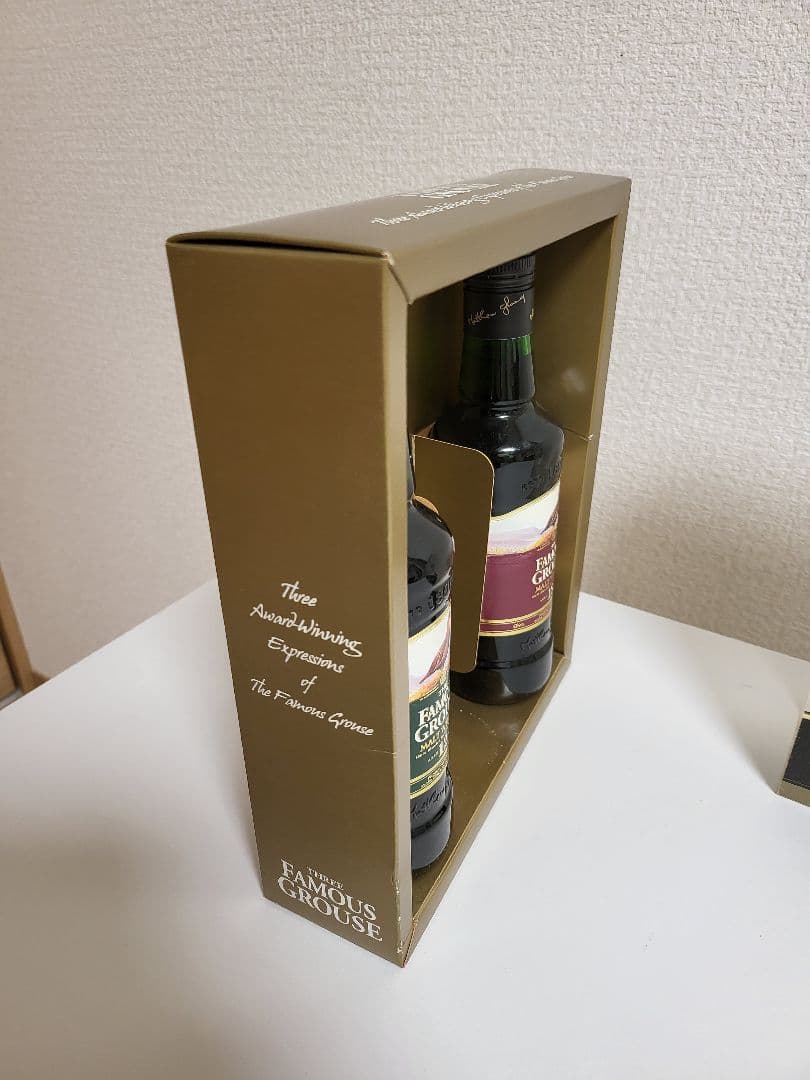 【箱付き 】ザ　フェイマスグラウス１８年＋１２年セット