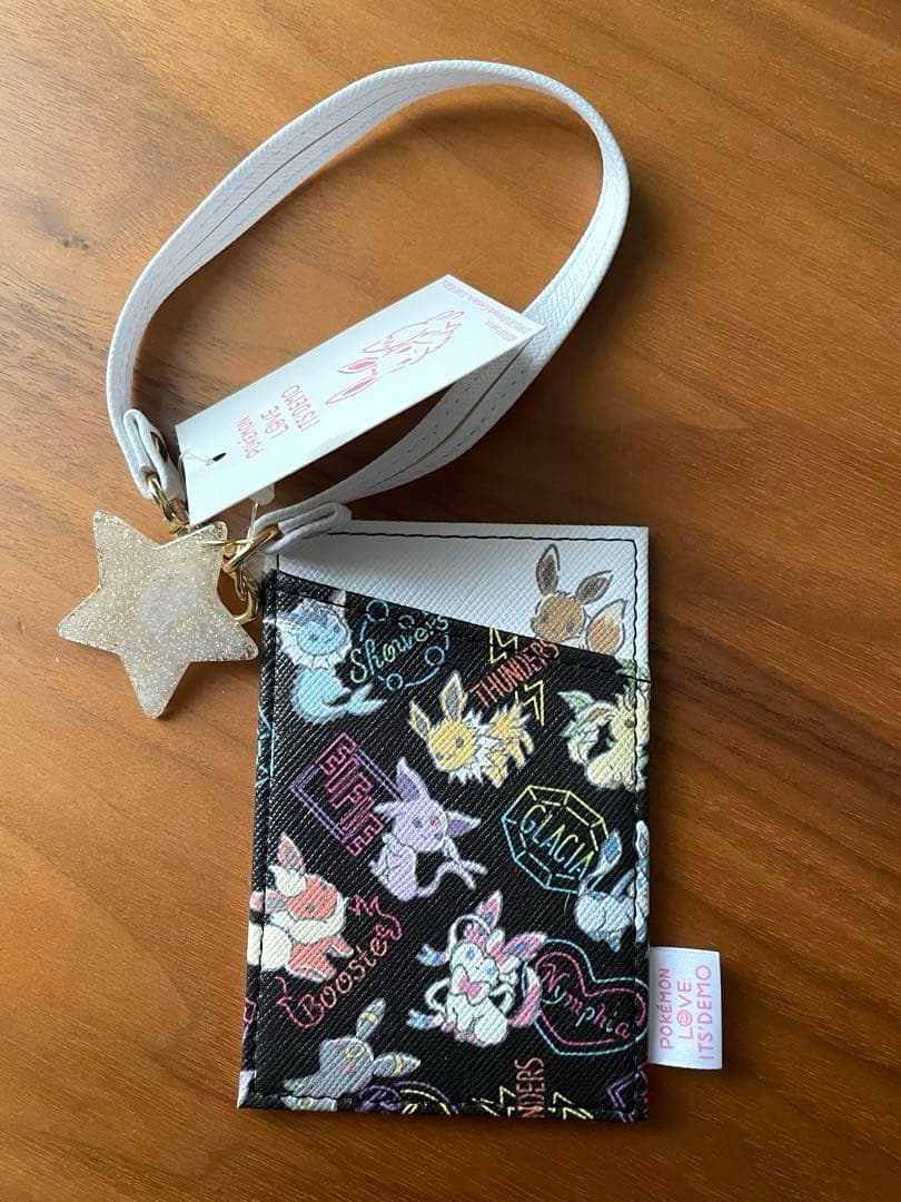 ITS’DEMO ブイズ　パスケース　定期入れ　ポケモン　ニンフィア　ブラッキー