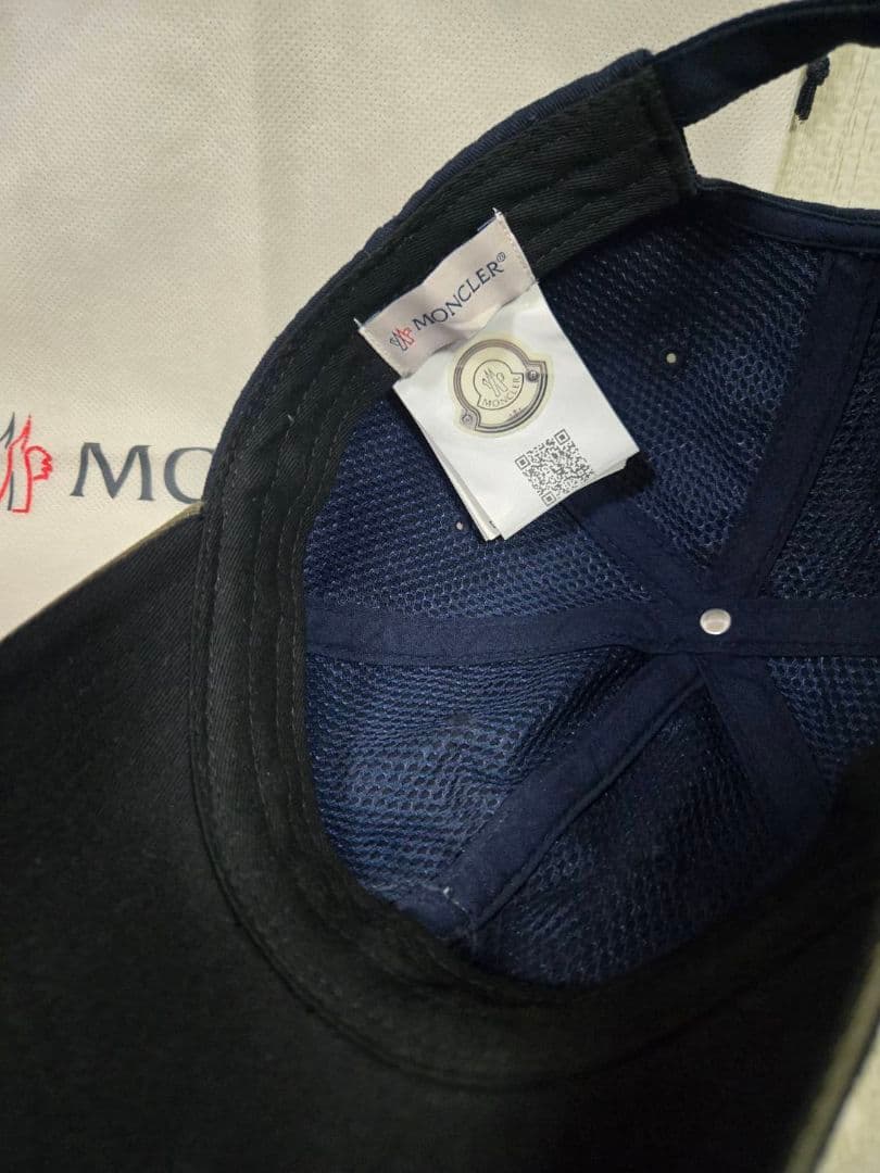 MONCLER ネイビー ベースボールキャップ　袋付き