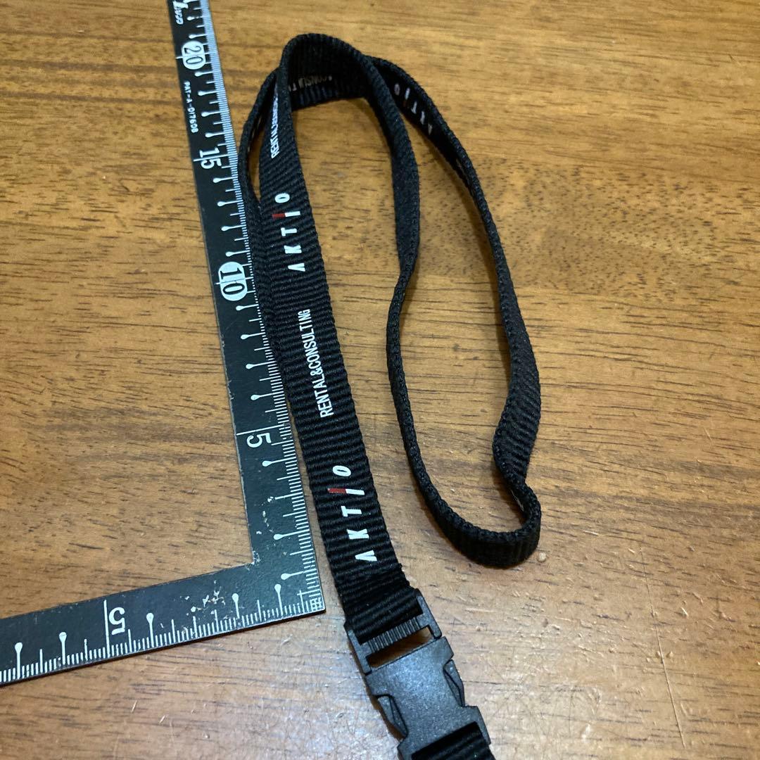 AKTIO 黒 ストラップ カラビナ付き 約70cm