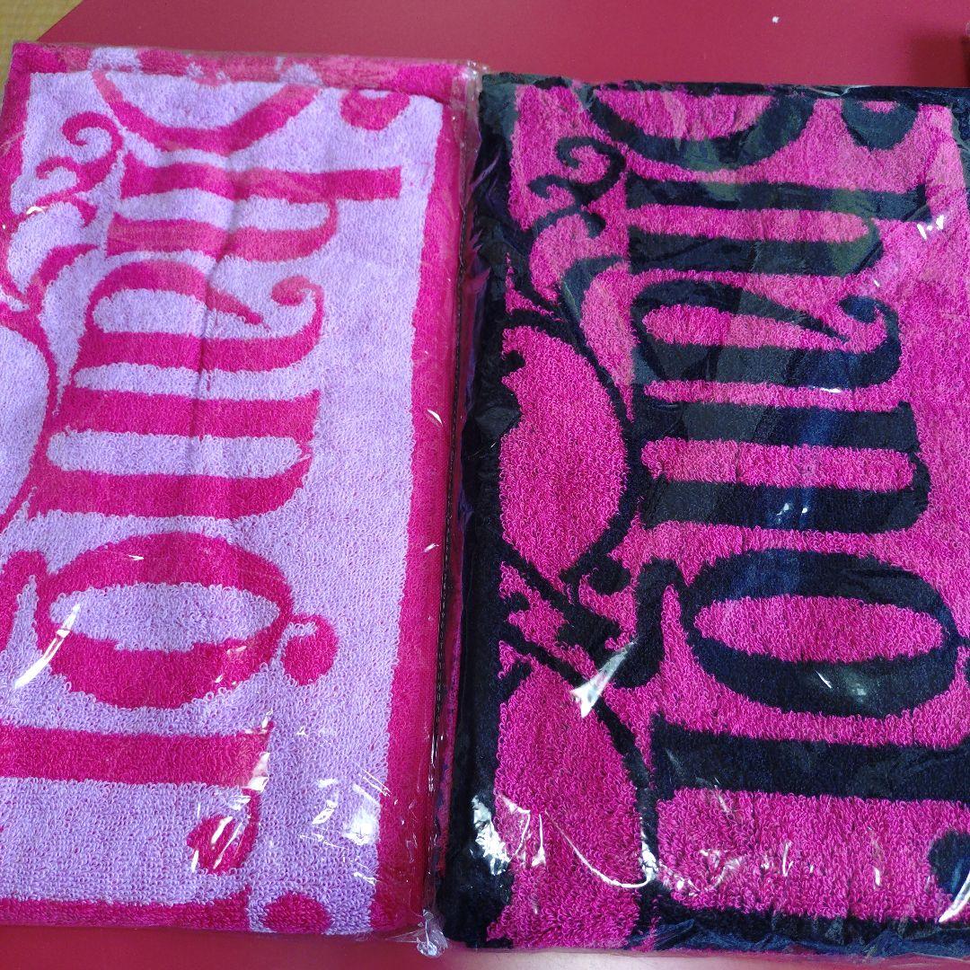 Acid Black Cherry　グッズ