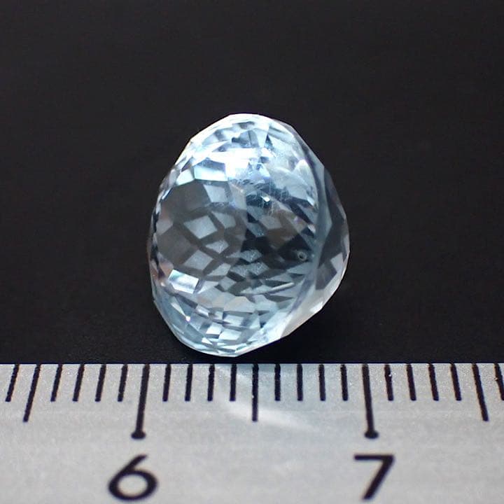 【ブラジル産】特殊カットブルートパーズ