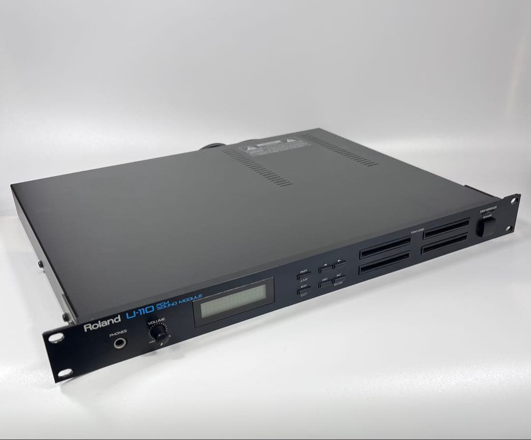 Roland U-110音源モジュール