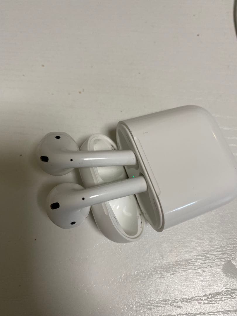 Apple AirPods  第2世代