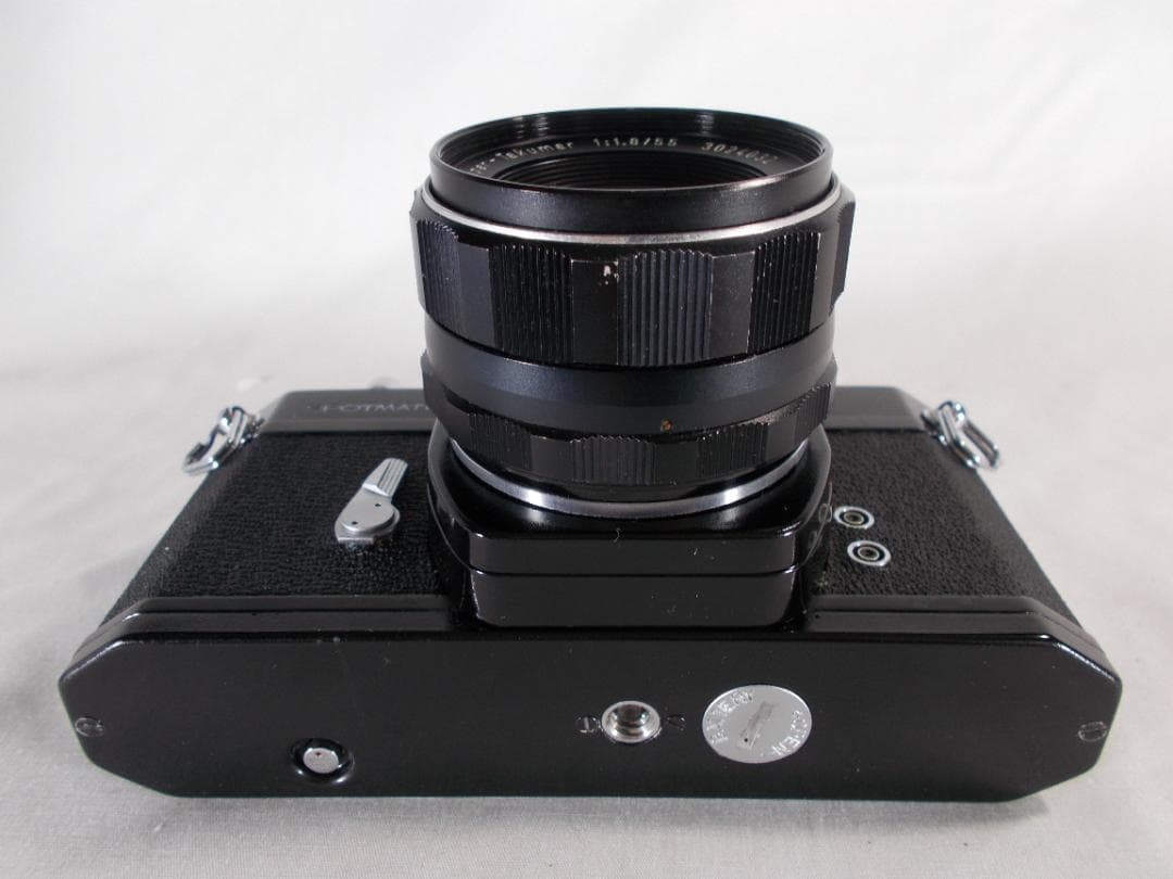 フィルムカメラ 整備済 完動品　Pentax SP + f/1.8　P199