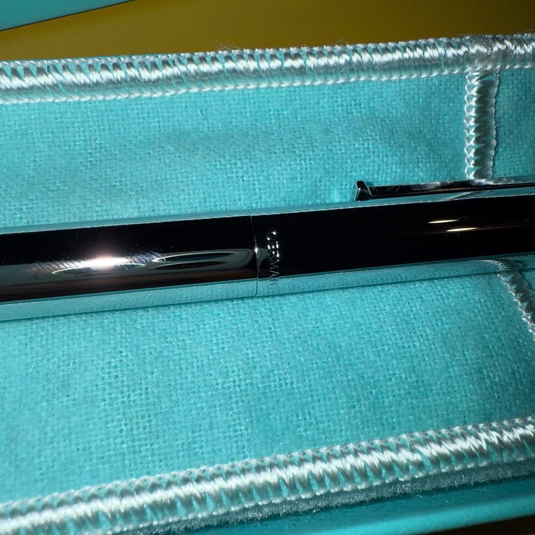 Tiffany & Co. シルバーボールペン 専用ケース付き