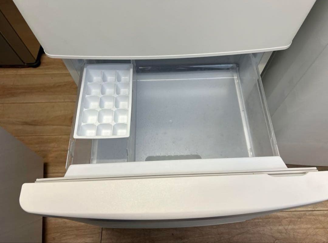 【土日のみ半額】Panasonic 冷蔵庫 ホワイト 右開き（2020年製）