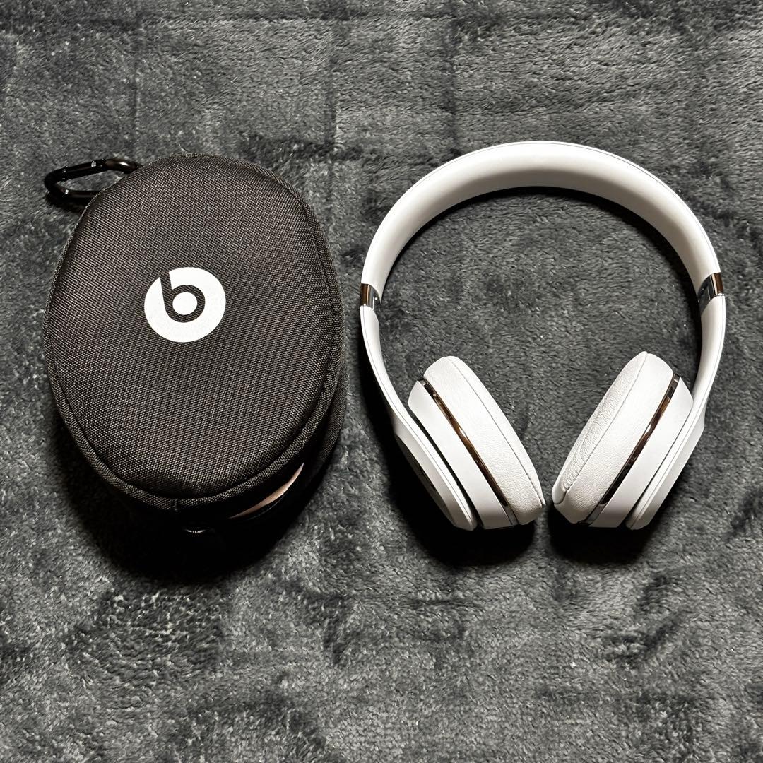 beats solo 3 wireless ヘッドホン マットシルバー