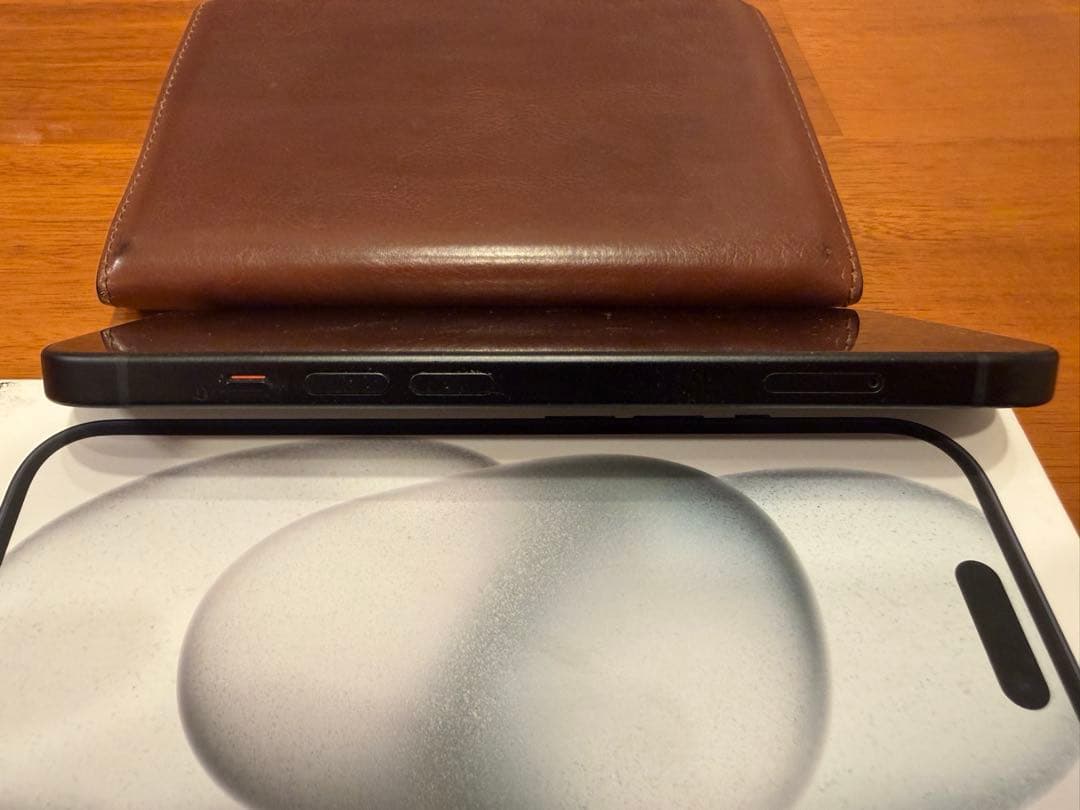 SIMフリーApple iPhone 15 256GB ブラック