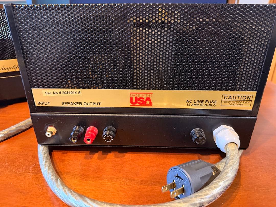 希少パワーアンプBediniClassic100 MonoAmplifiers