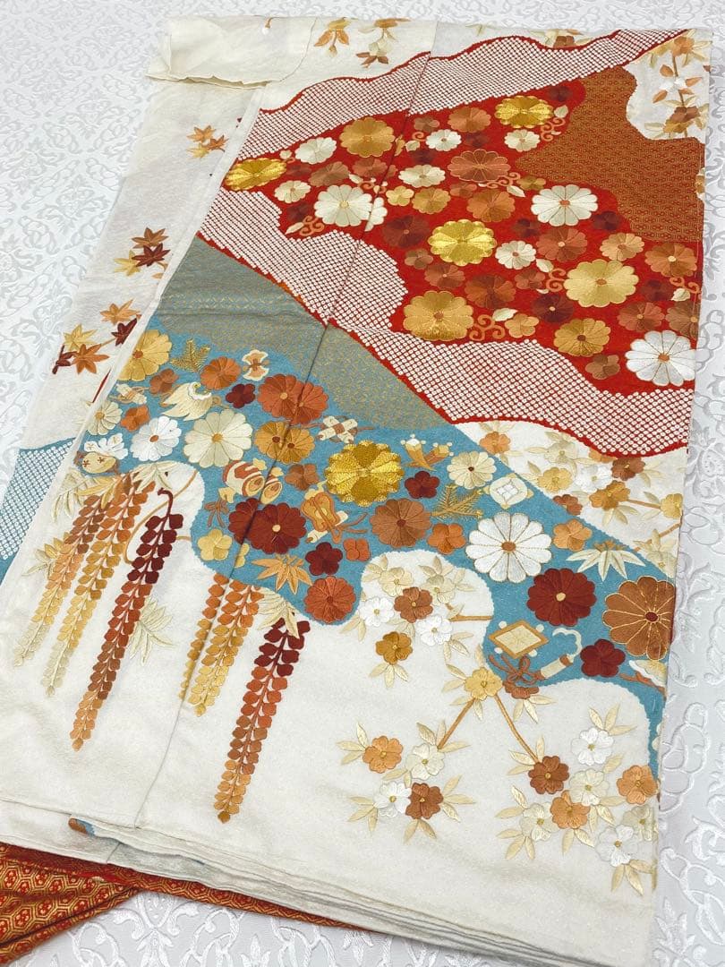 豪華 総手刺繍 振袖 仮絵羽 未仕立て 銀通し 金駒 金彩 宝尽くし 金糸 正絹