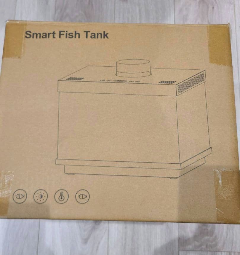 FiSH-α2 6.9L ホワイト　オールインワン水槽　ガラス水槽　スマホ連携