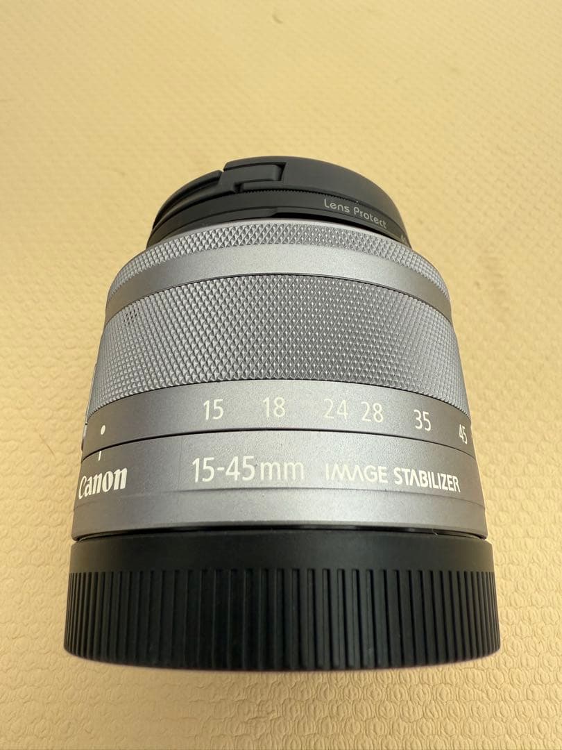 Canon EOS M200 15-45mm レンズ　ホワイト