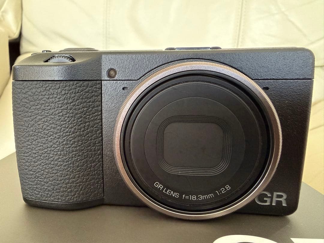 RICOH GR III コンパクトデジタルカメラ