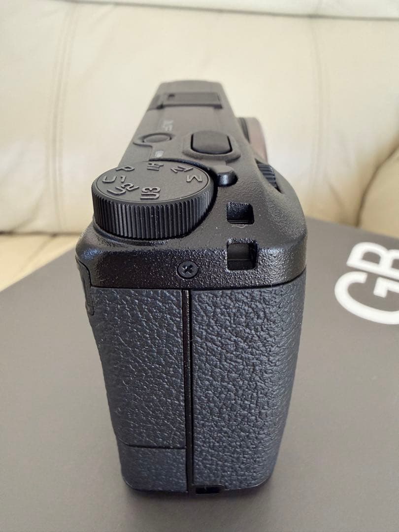 RICOH GR III コンパクトデジタルカメラ