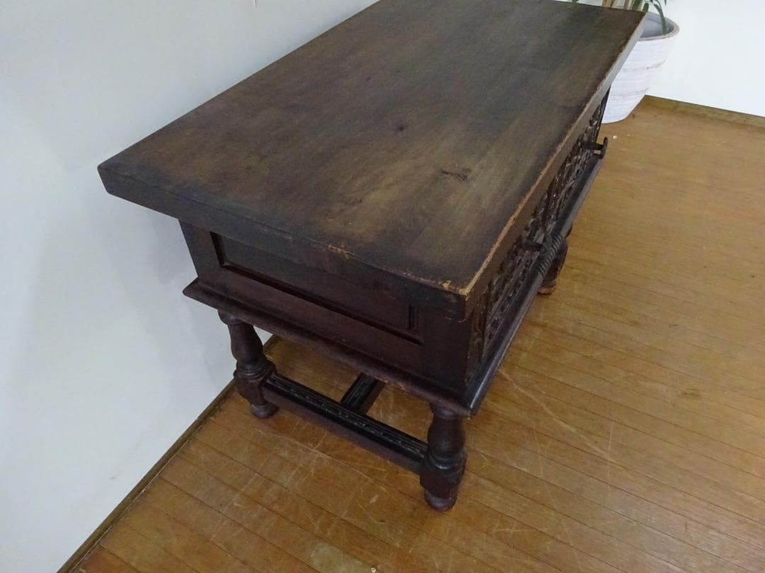 アンティーク家具　コンソールテーブル　キャビネット　収納家具