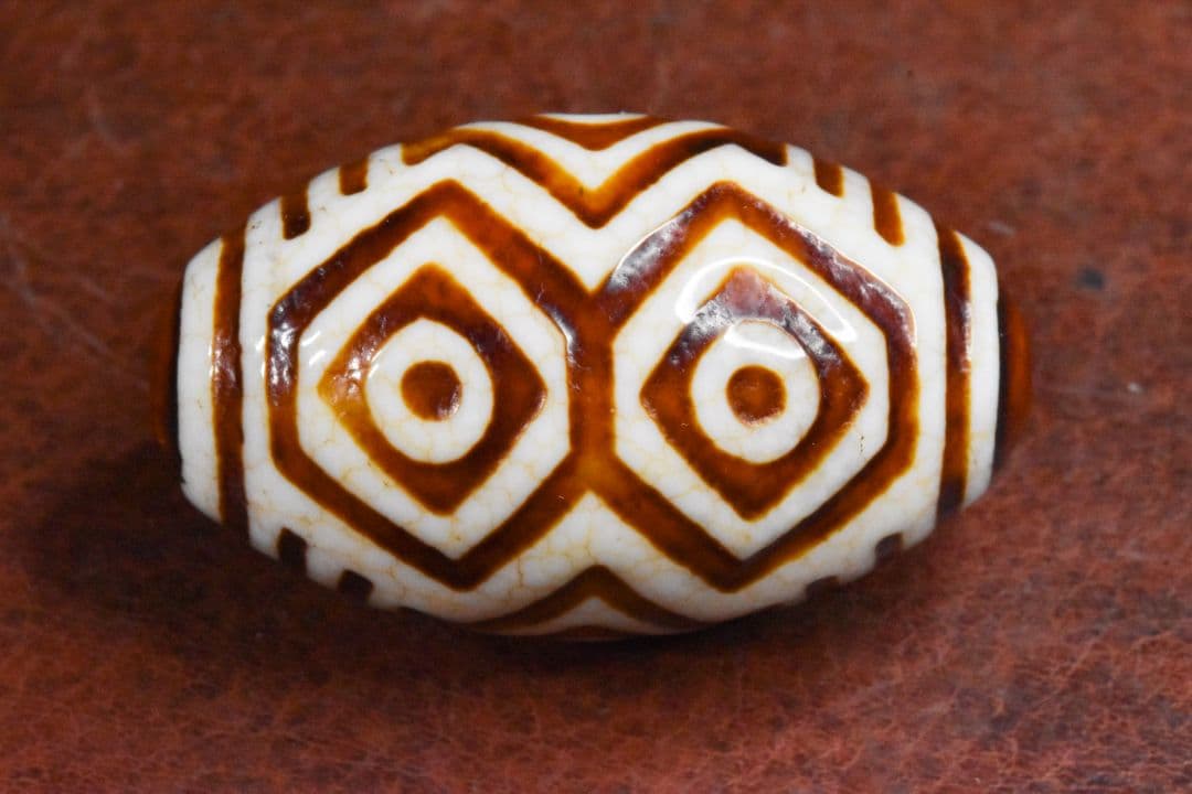 上肯龍眼天珠 特殊形