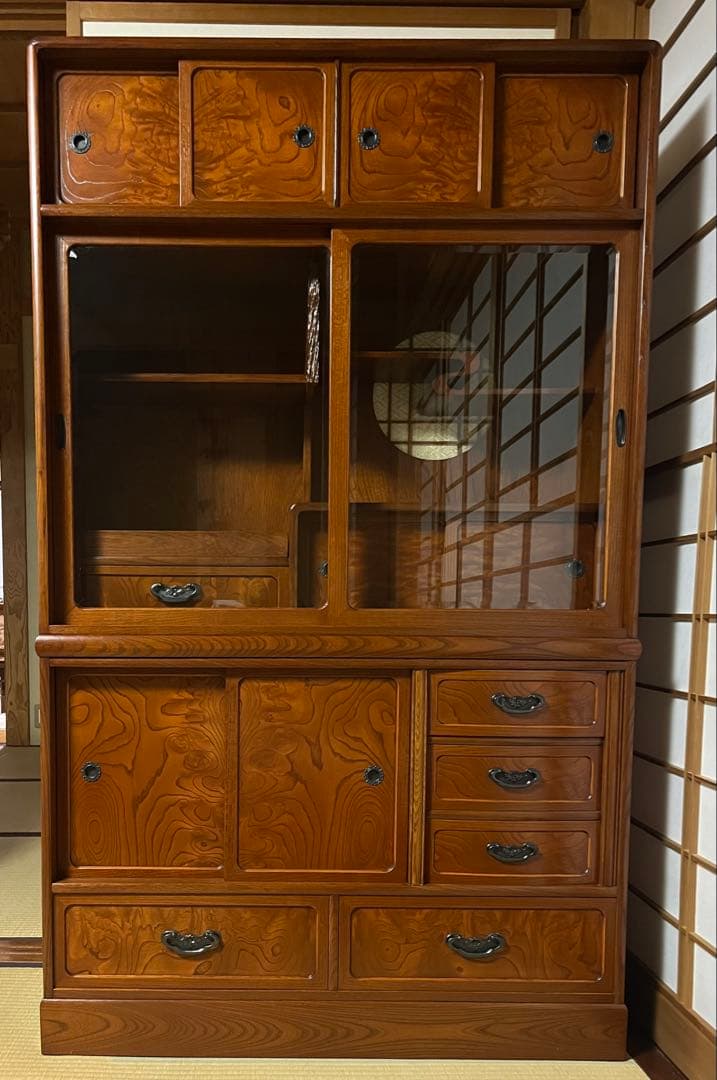 茶箪笥　欅　ケヤキ　和風収納棚 ガラス扉付き　アンティーク風　高さ約150㎝