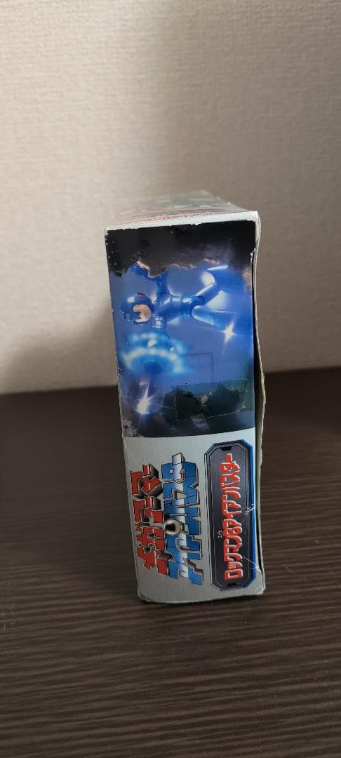 新品未開封　ロックマン8アイアンバスター フィギュア メガアーマー