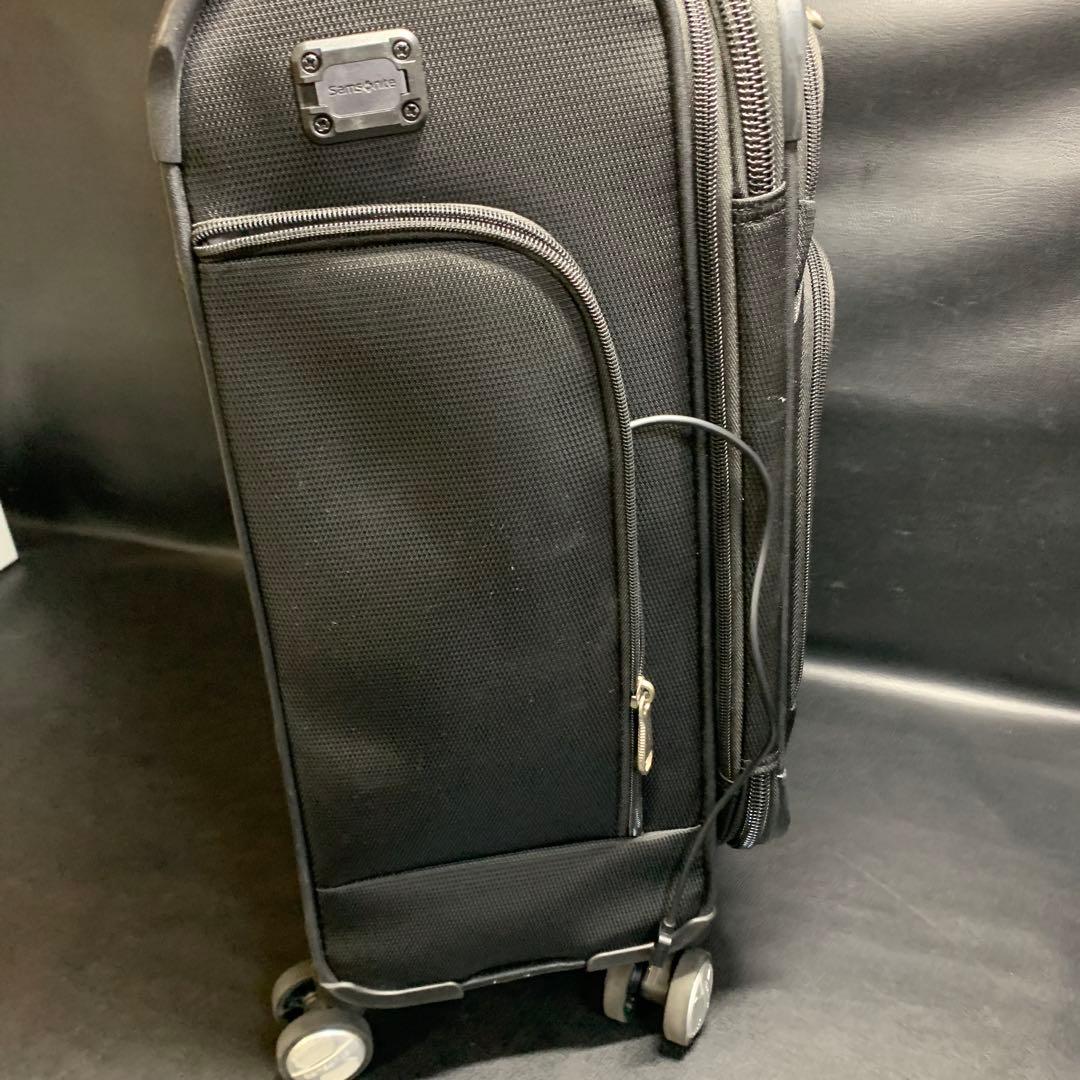 Samsonite ブラック キャリーケース　美品