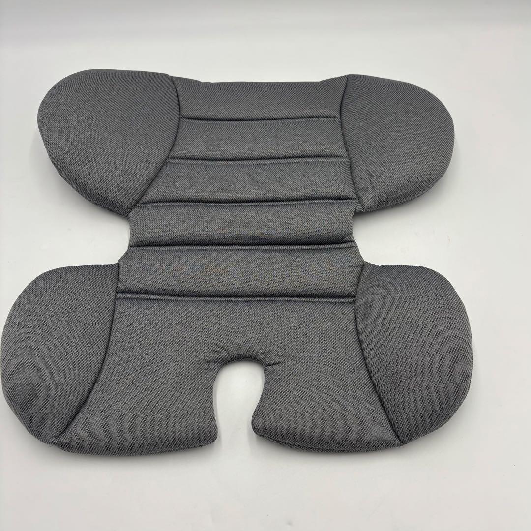 極美品　アイリスプラザ ISOFIX シートベルト固定 チャイルドシート