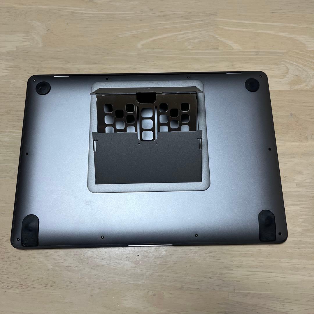 Apple MacBook Air M1 13インチ スペースグレイ