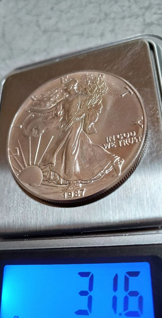 ラ*ム様 イーグル銀貨ウォーキングリバティ1オンス銀貨