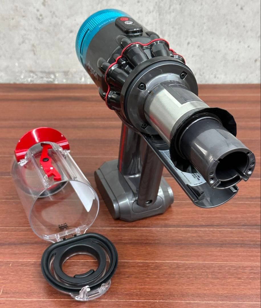 中古美品　ダイソン掃除機　SV21 本体　ダスト　フィルター　純正バッテリー付き