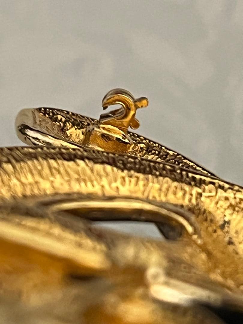 正規品 CHANEL マトラッセ ココマーク ヴィンテージ ブローチ 1152