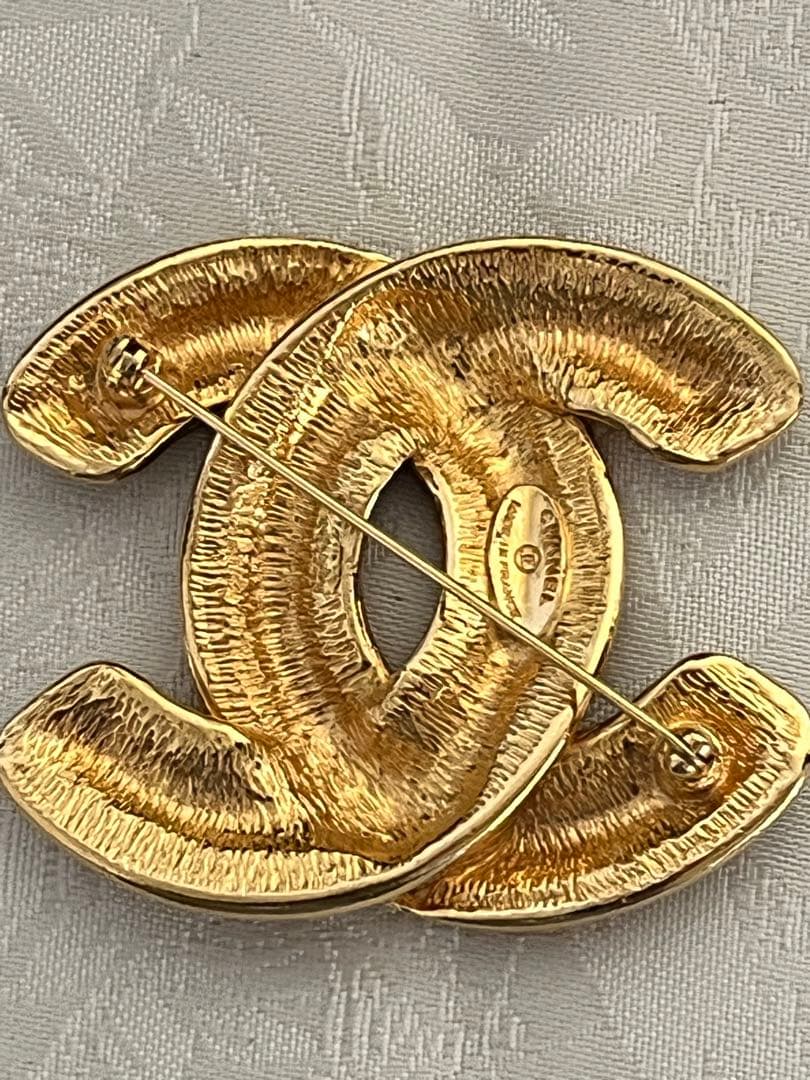 正規品 CHANEL マトラッセ ココマーク ヴィンテージ ブローチ 1152