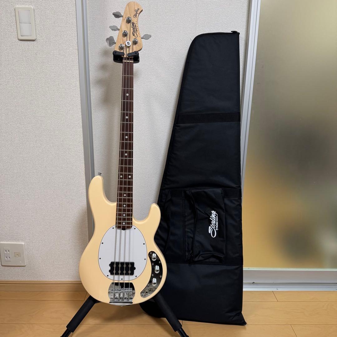 【美品】Sterling by Music Man Sub Ray4 アイボリー