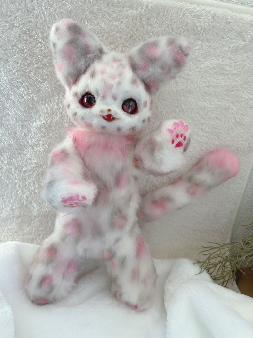 コ*ア様 ハンドメイド　アートドール　ふわふわ　ヒョウ　トラ　ネコ　妖精　幼獣