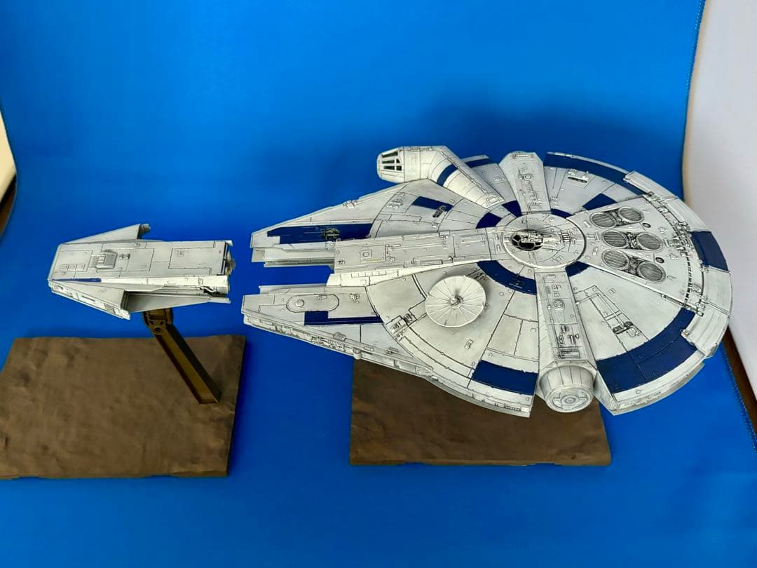 バンダイ スターウォーズ 1/144 ミレニアム・ファルコン ランド(2)完成品