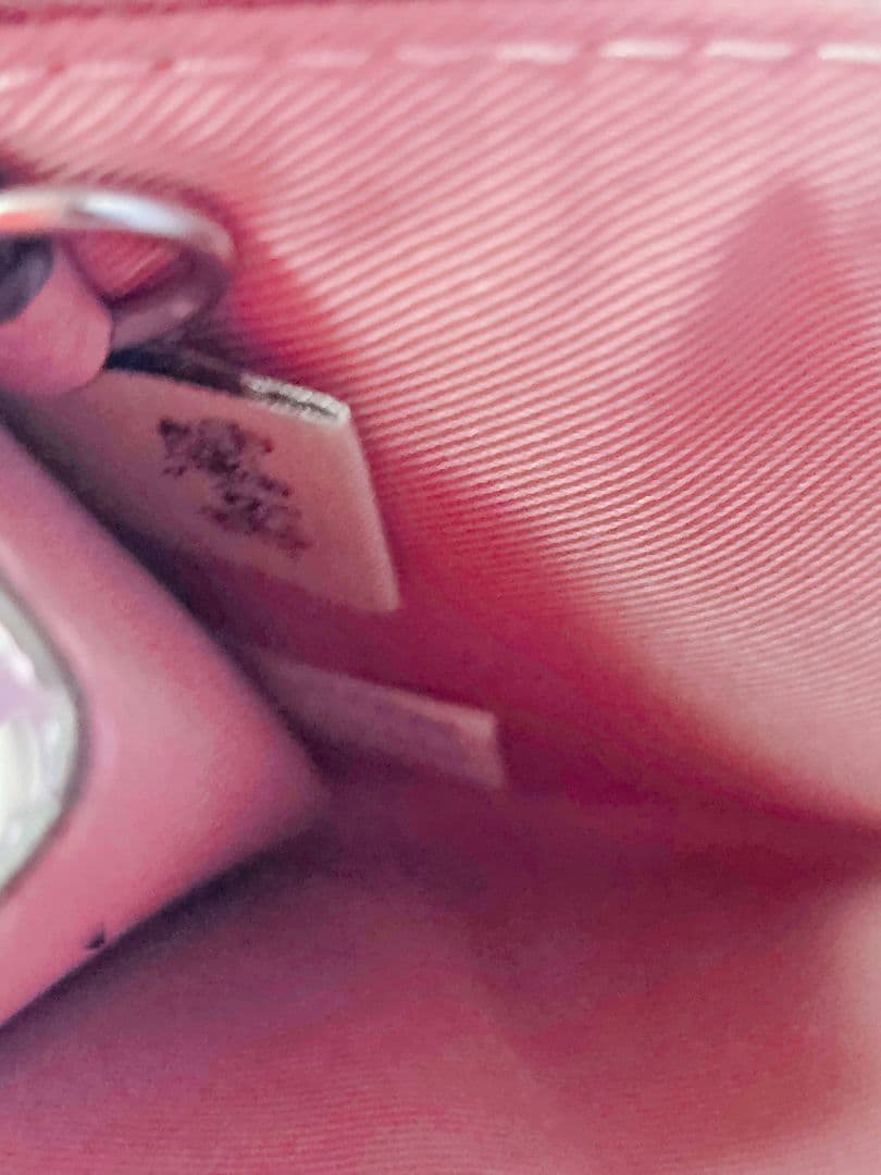 コーチ　ケース　小銭入れ　シグネチャー　限定品　キーリング　ピンク