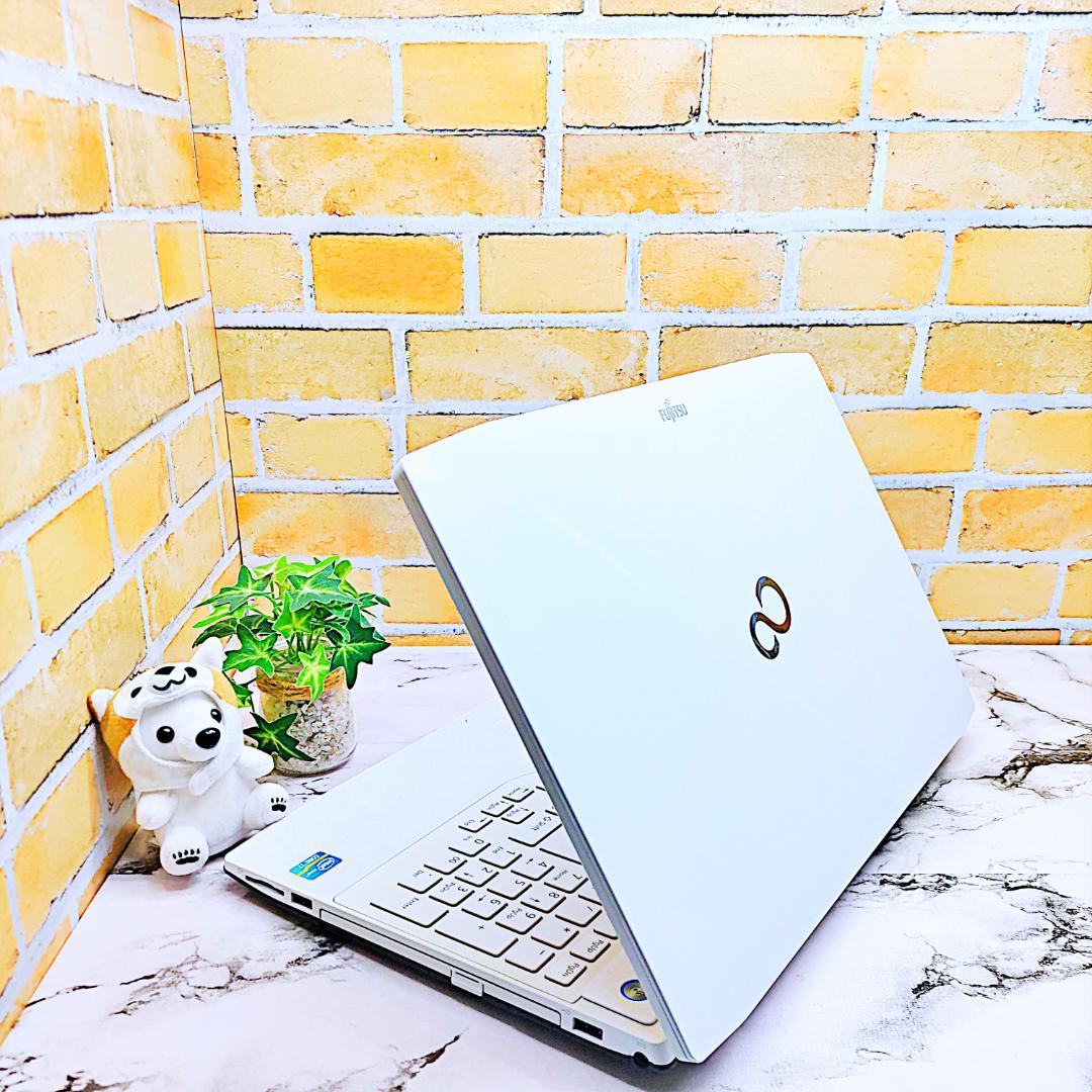 初心者さん向けノートパソコン❤️HDD1000G❤️メモリ8G✨ハイスぺPC☘️