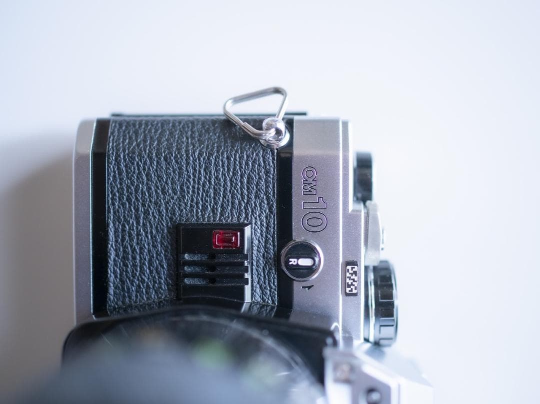 OLYMPUS OM-10 フィルム一眼レフカメラ