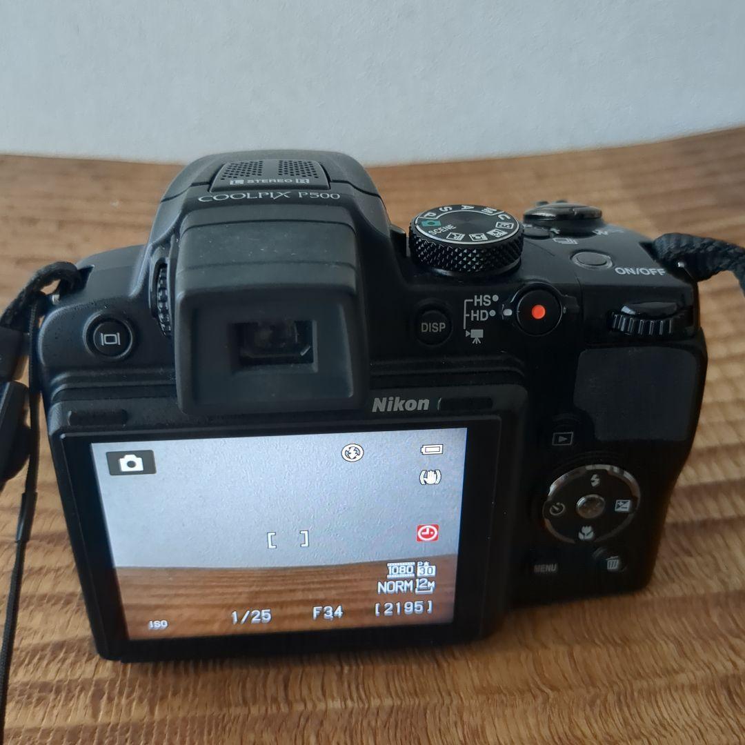 Nikon COOLPIX P500 デジタルカメラ　ケース付き