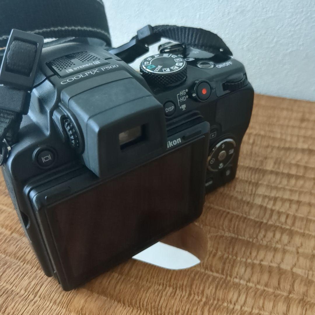 Nikon COOLPIX P500 デジタルカメラ　ケース付き