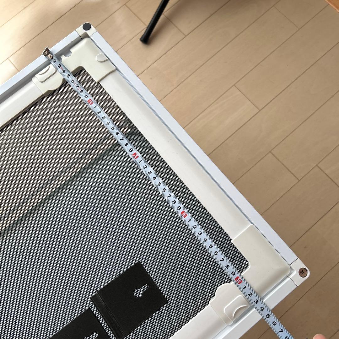 爬虫類飼育ケージ　ガラス製の飼育ケージ、メッシュ蓋付き　流木のおまけ付き❗️